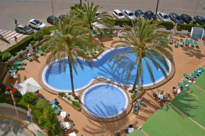 AR Roca Esmeralda Wellness & Spa Hotel - Image 3