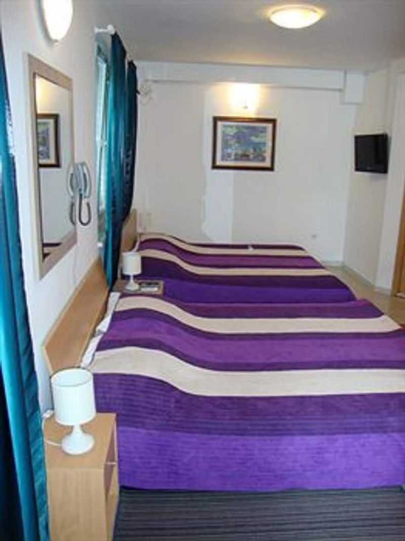 Villa Royal - Image 1
