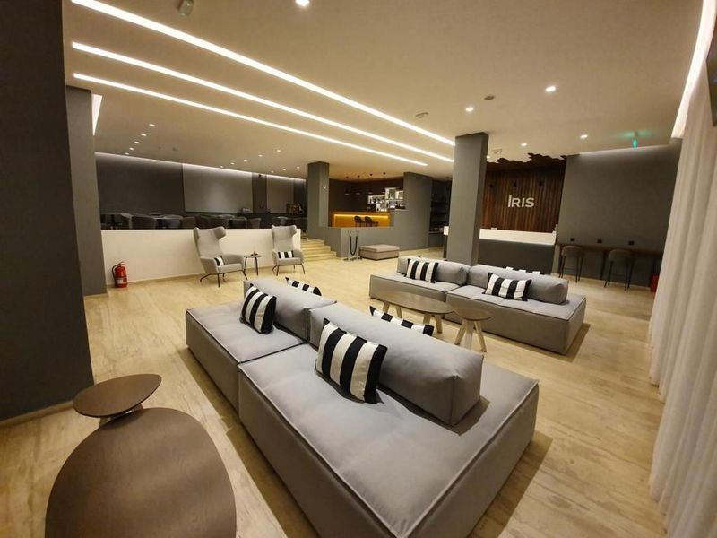 Iris Hotel - Image 6
