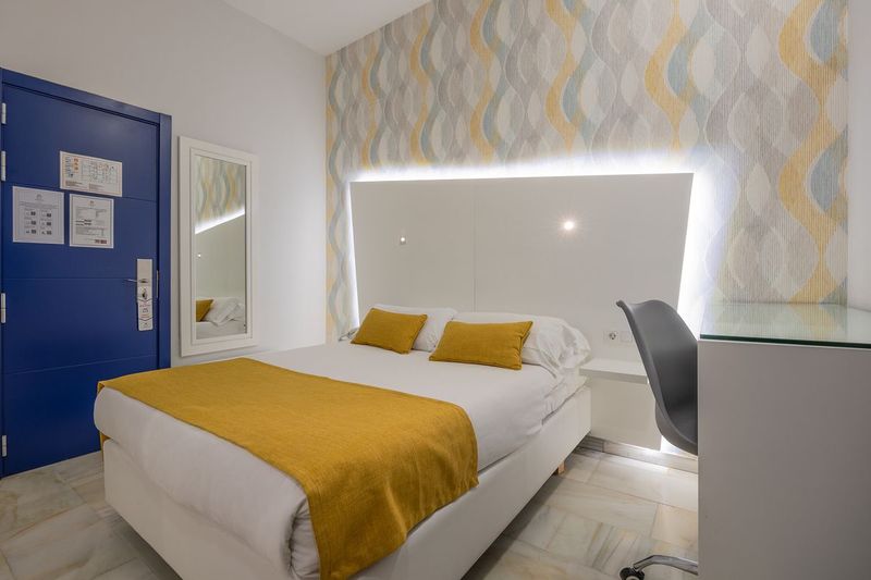 Hotel Atarazanas - Image 7