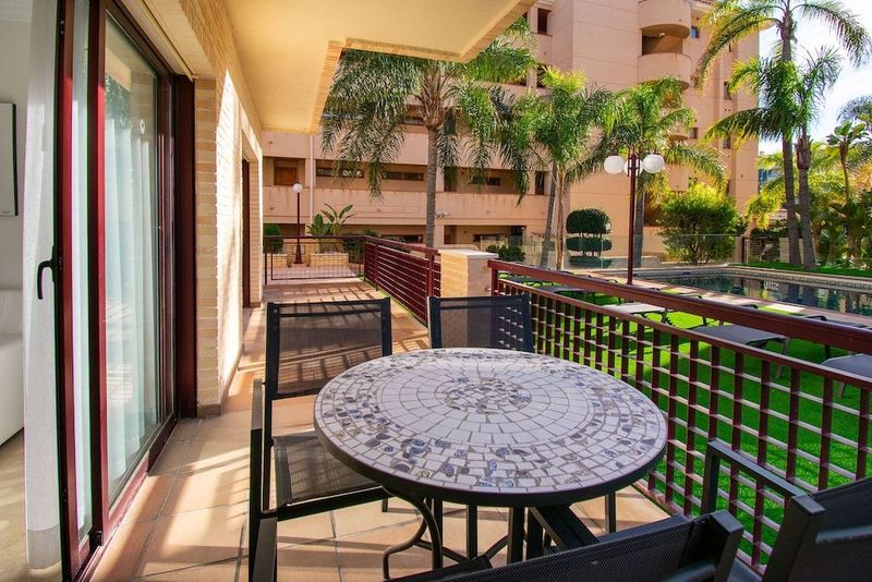 Albir Confort Avenida Apartamentos - Image 9