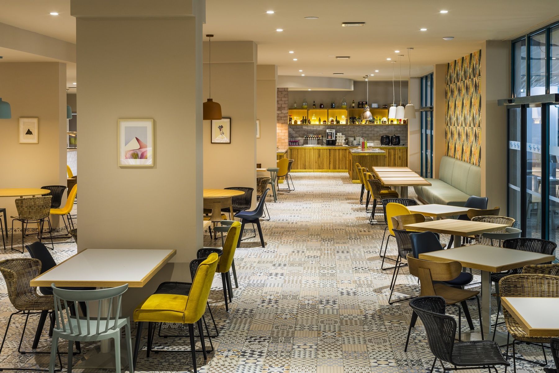 Zefir Hotel - Image 4