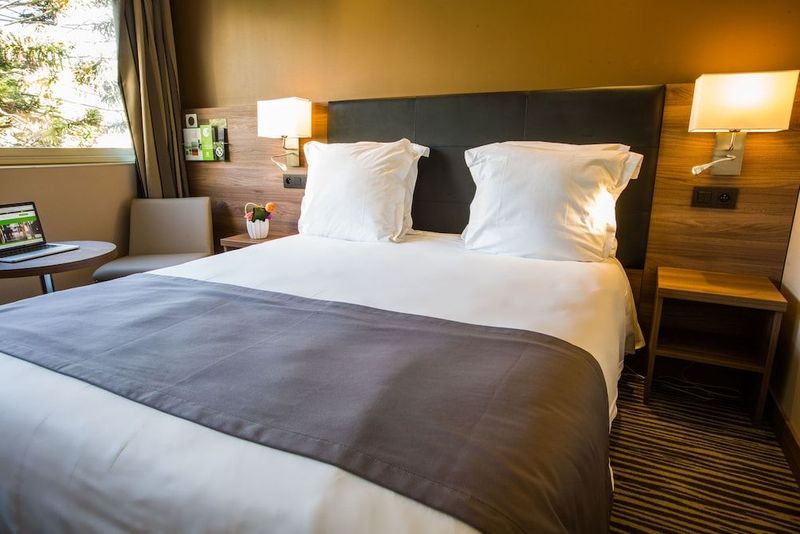 Luxotel Cannes - Image 4