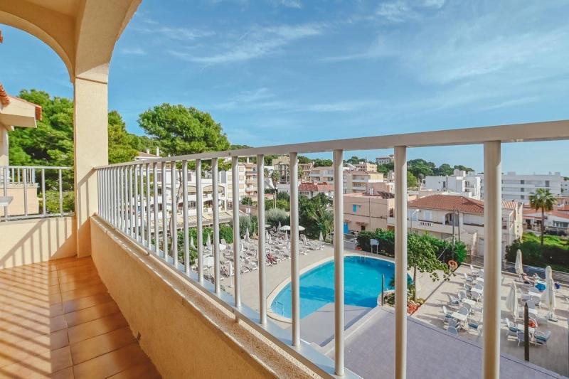 Hotel Lliteras - Image 2