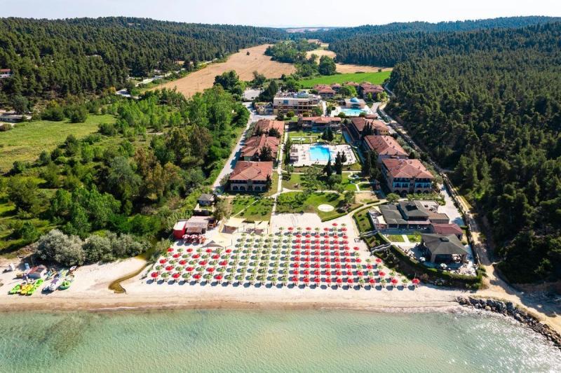 Simantro Resort - Image 1
