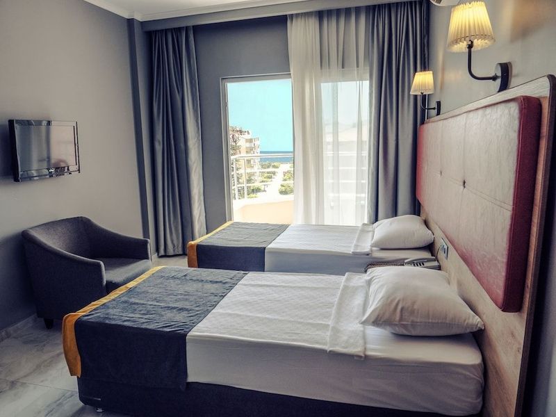 Simply Fine Hotel Alize - Image 3