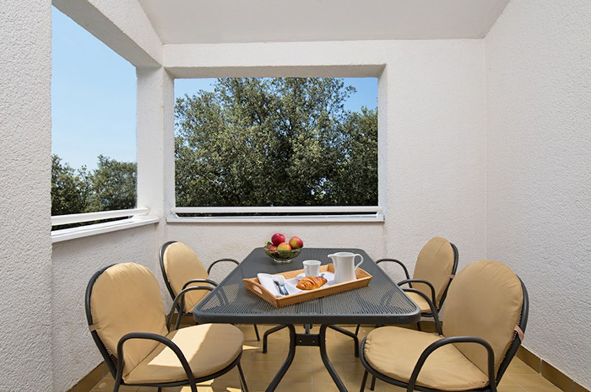 Lanterna Resort - Image 10