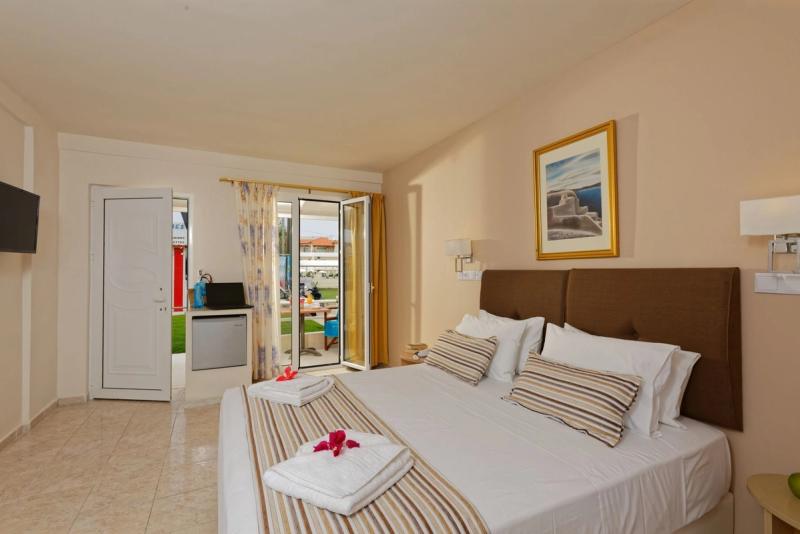 Philoxenia Hotel & Spa - Image 3
