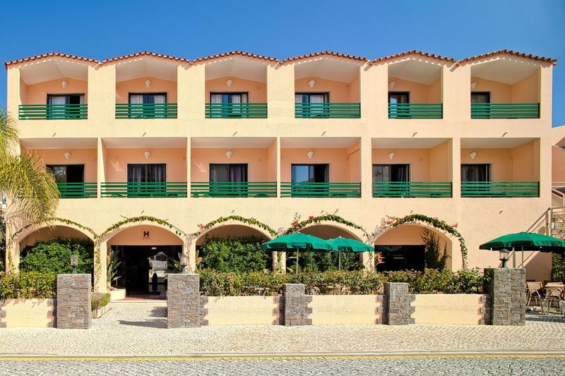 Casablanca Inn - Image 2