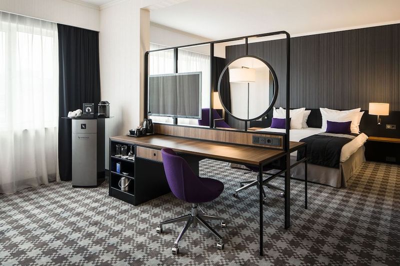 Radisson Blu Amsterdam Airport - Image 8