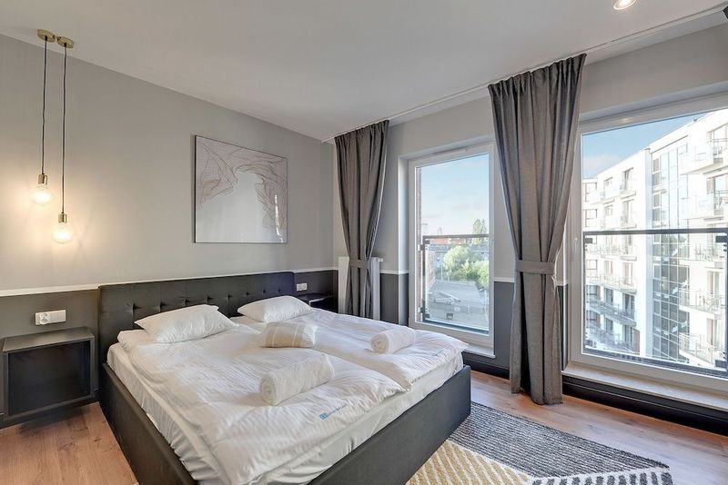Apartinfo Chmielna Park Apartments - Image 9