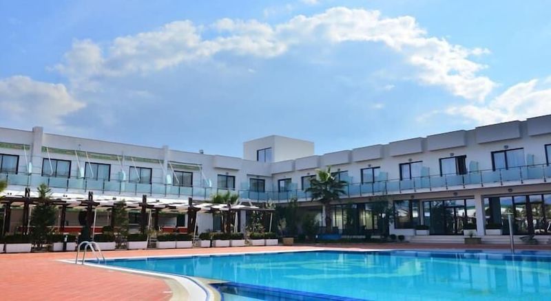 Te Stela Resort - Image 9