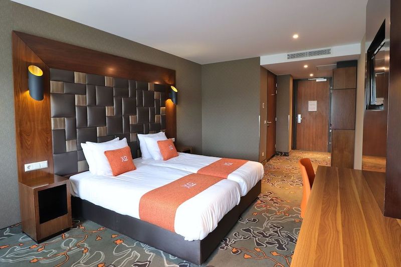 XO Hotels Park West - Image 1