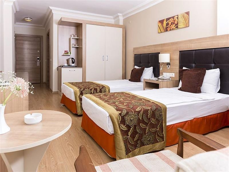 Suite Laguna - Image 7