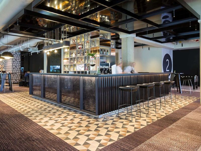 Novotel Wroclaw Centrum - Image 10