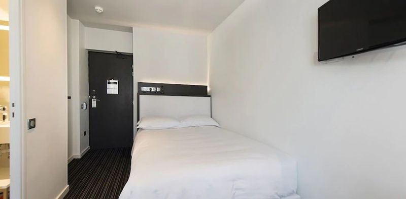 Hotel 66 - Image 6
