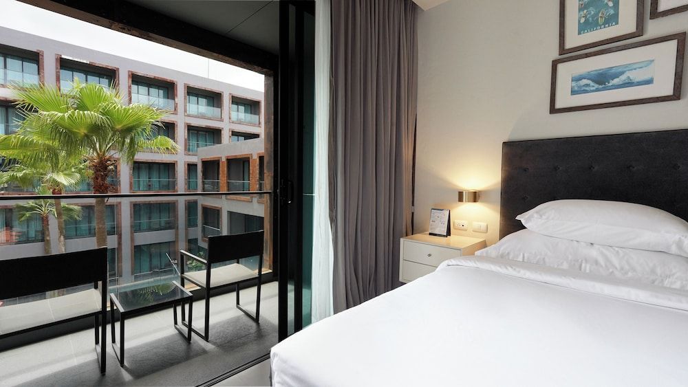 Sugar Marina Resort-SURF-Kata Beach - Image 8