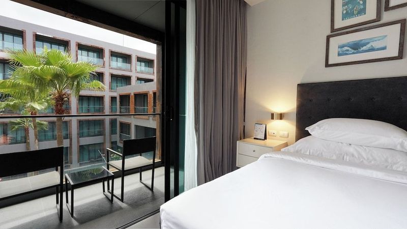 Sugar Marina Resort-SURF-Kata Beach - Image 8