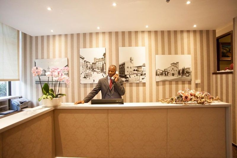 Hotel Re Enzo - Image 5