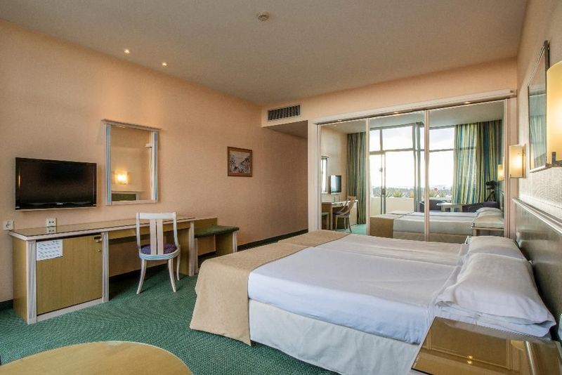 Hotel Beatriz Costa & Spa - Image 5