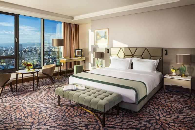 Grand Hotel Millennium Sofia - Image 7
