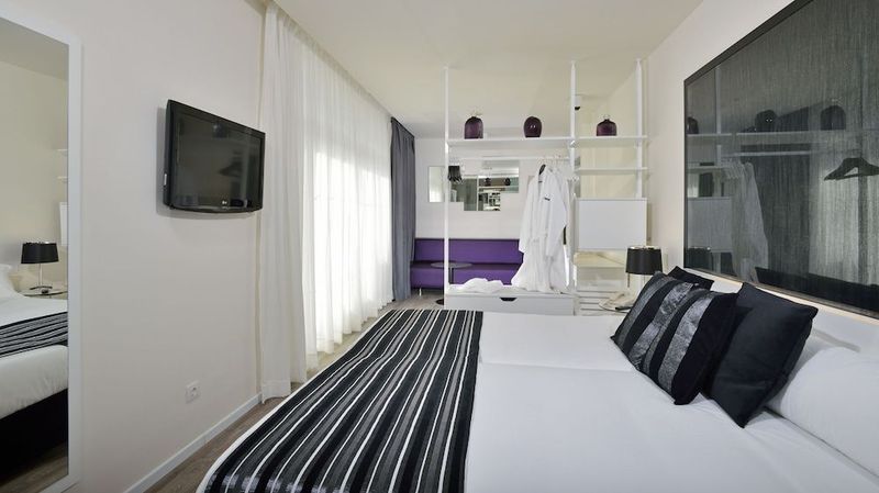 Melia South Beach - Image 7