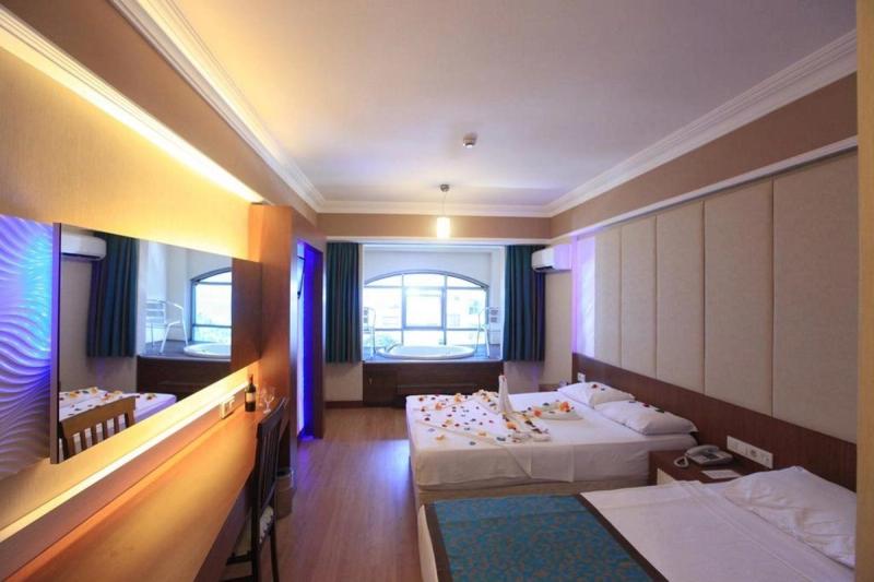 Tac Premier Hotel & Spa - Image 3