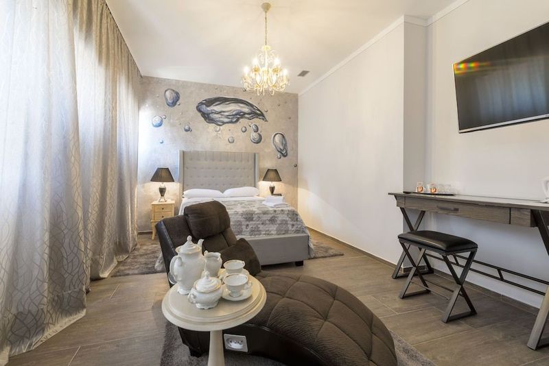 Prima Luce Luxury Rooms - Image 5