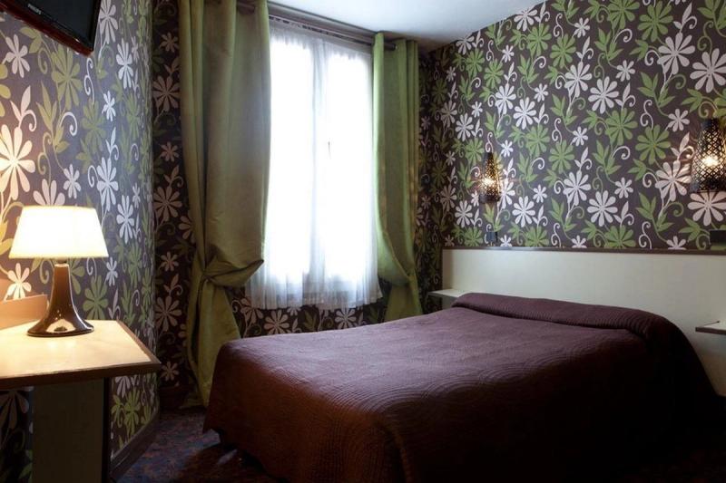 Grand Hotel De Paris - Image 10