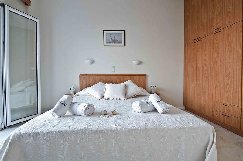 Sea Breeze Beis Apts - Image 2