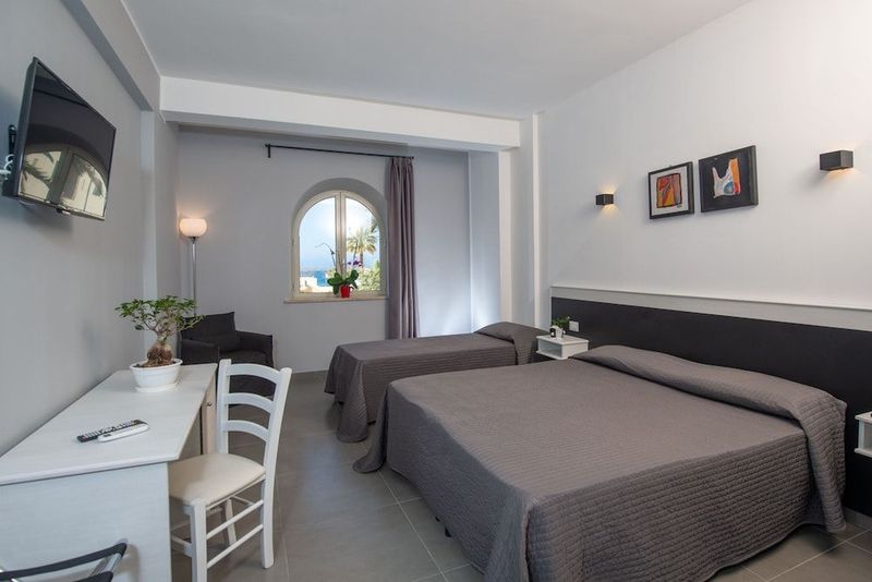Hopps Hotel - Image 9