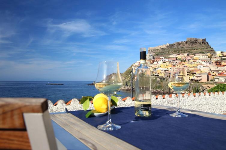 Meli Hotell ligger i Castelsardo på Sardinia