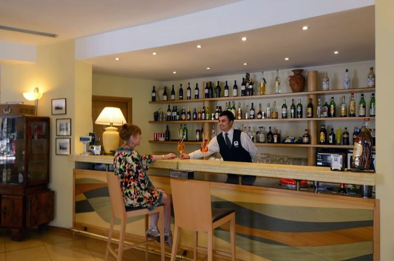 Grand Hotel Moon Valley - Image 10