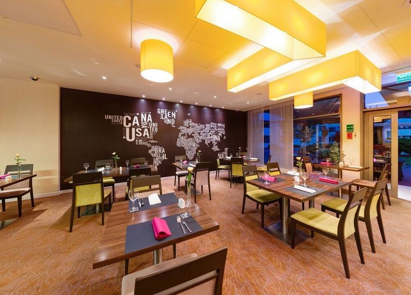 Novotel Poznan Malta - Image 3