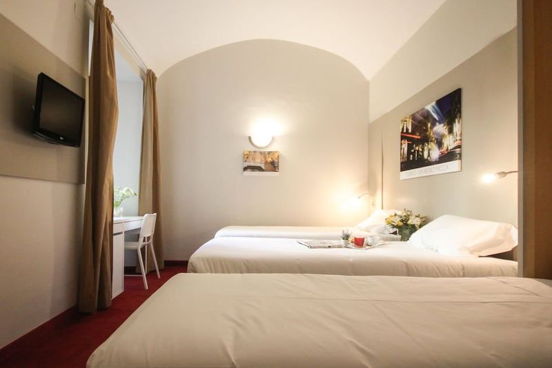 Hotel Astoria - Image 5