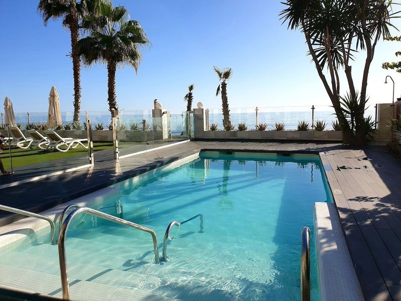 Hotel Santa Rosa - Image 1