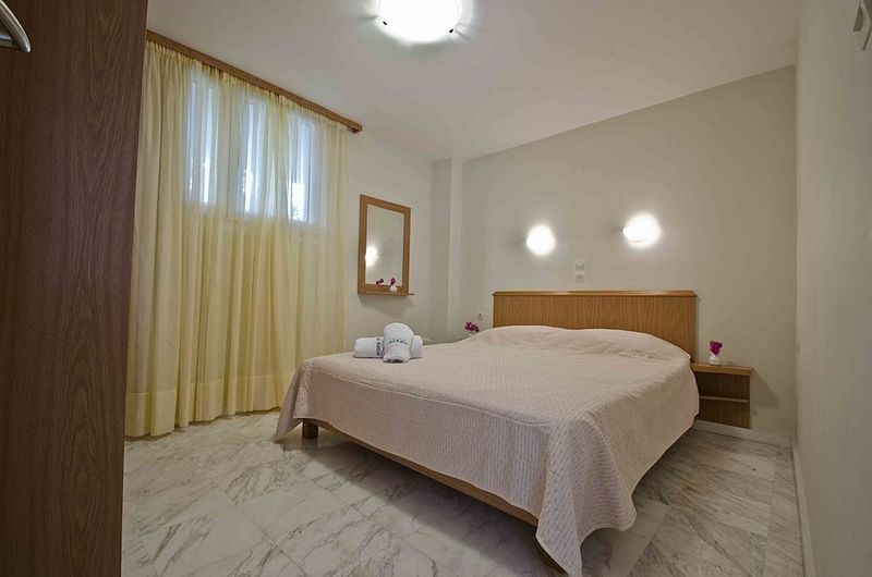 Sea Breeze Beis Apts - Image 4
