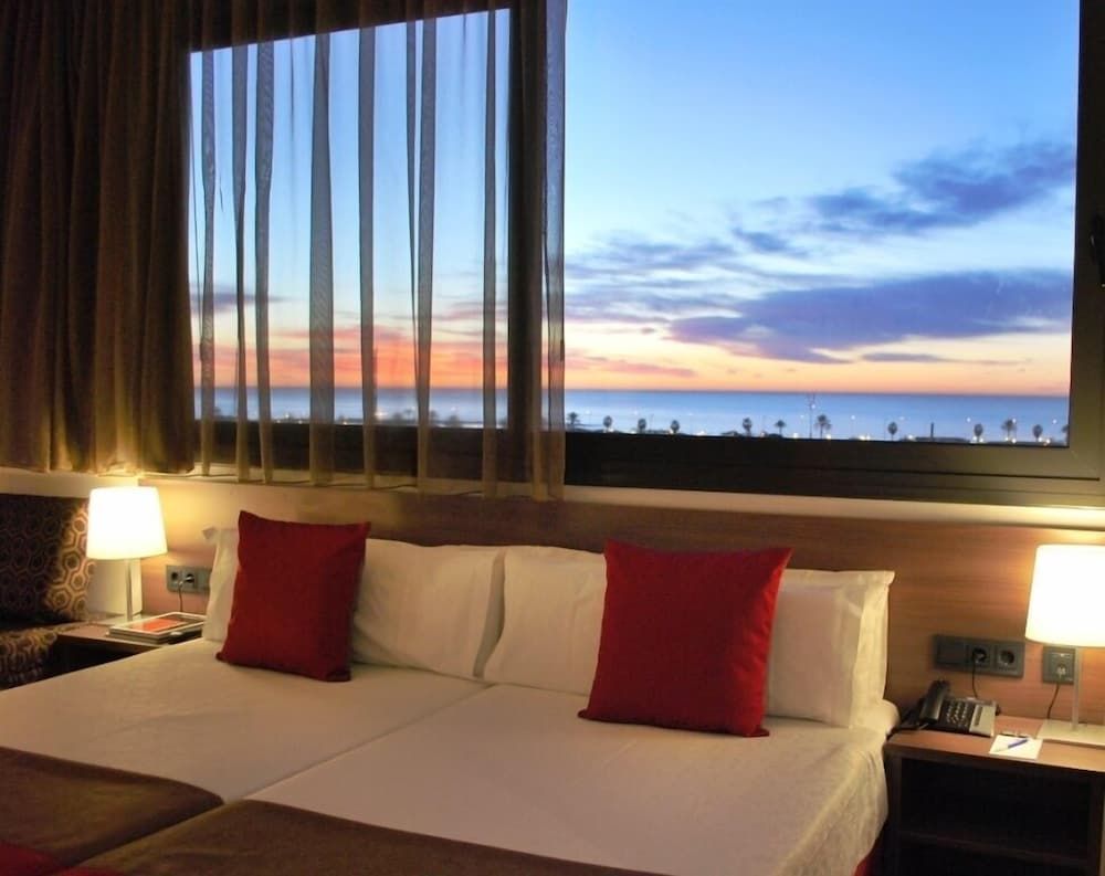 Hotel Best 4 Barcelon - Image 5