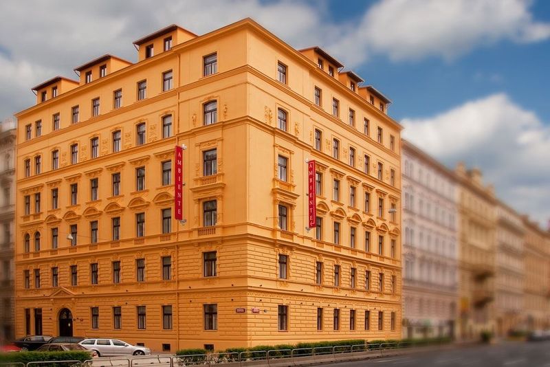 Ambiance Hotel Praha - Image 1