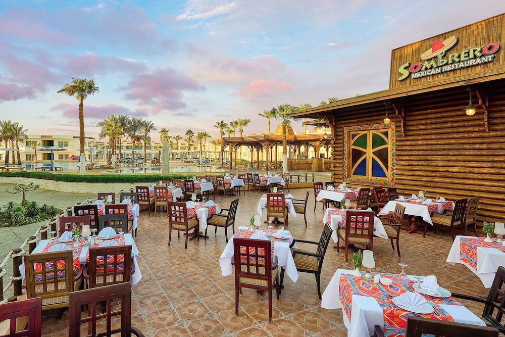 Dreams Vacation Resort - Image 4