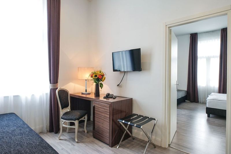 Hotel Assenzio Prague - Image 4