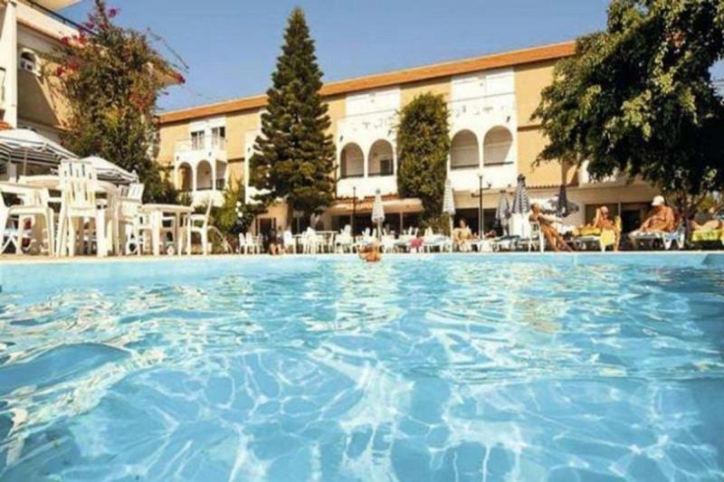 Kassandra Family ApartHotel - Image 7