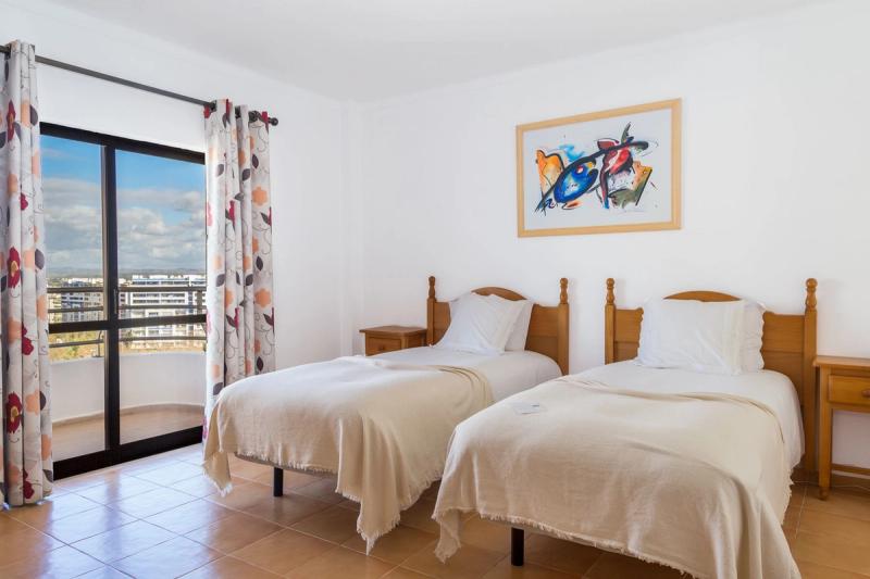 Hotel Mirachoro Praia da Rocha - Image 2