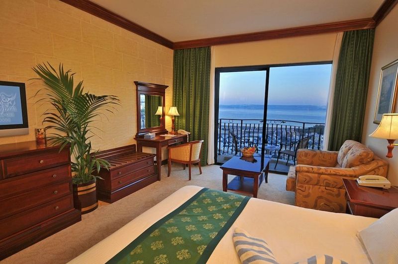 Grand Hotel Gozo - Image 8