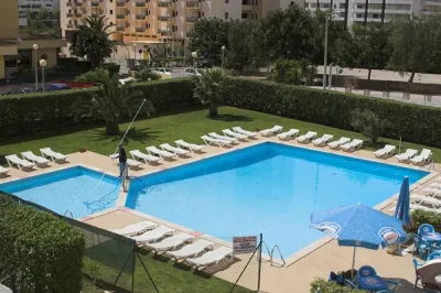 Apartamentos Castelos da Rocha