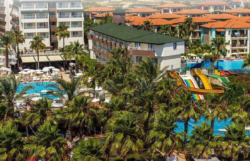 Galeri Resort Hotel - Image 5