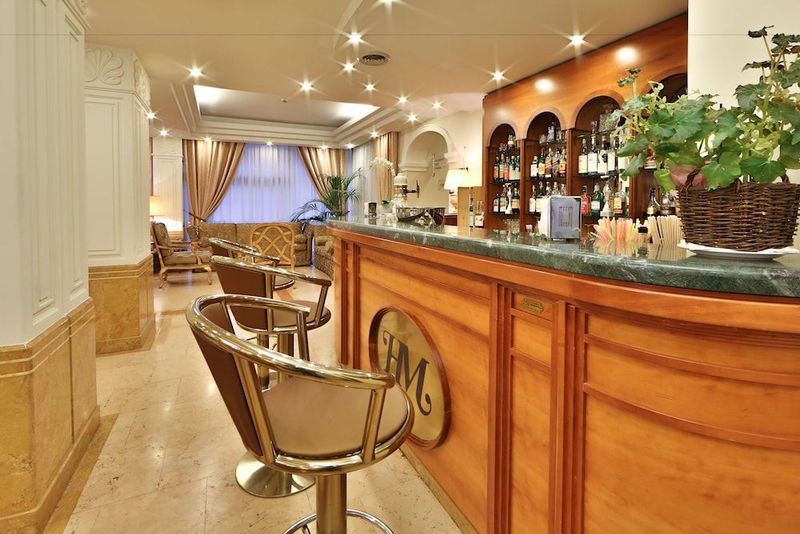 Hotel Mozart - Image 8