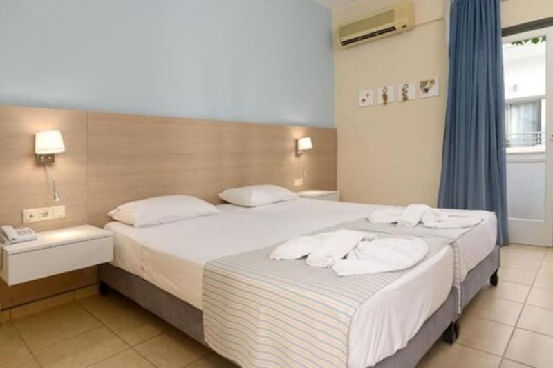 Alianthos Beach - Image 2