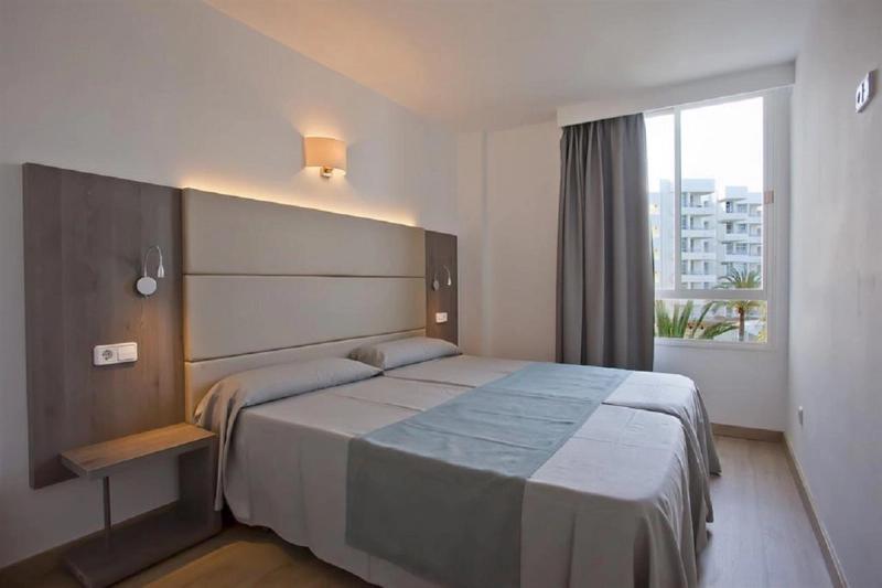 Playa Dorada Aparthotel - Image 7