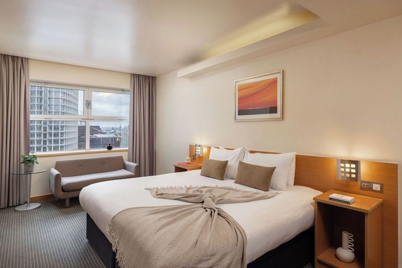 St Giles London Hotel - Image 4